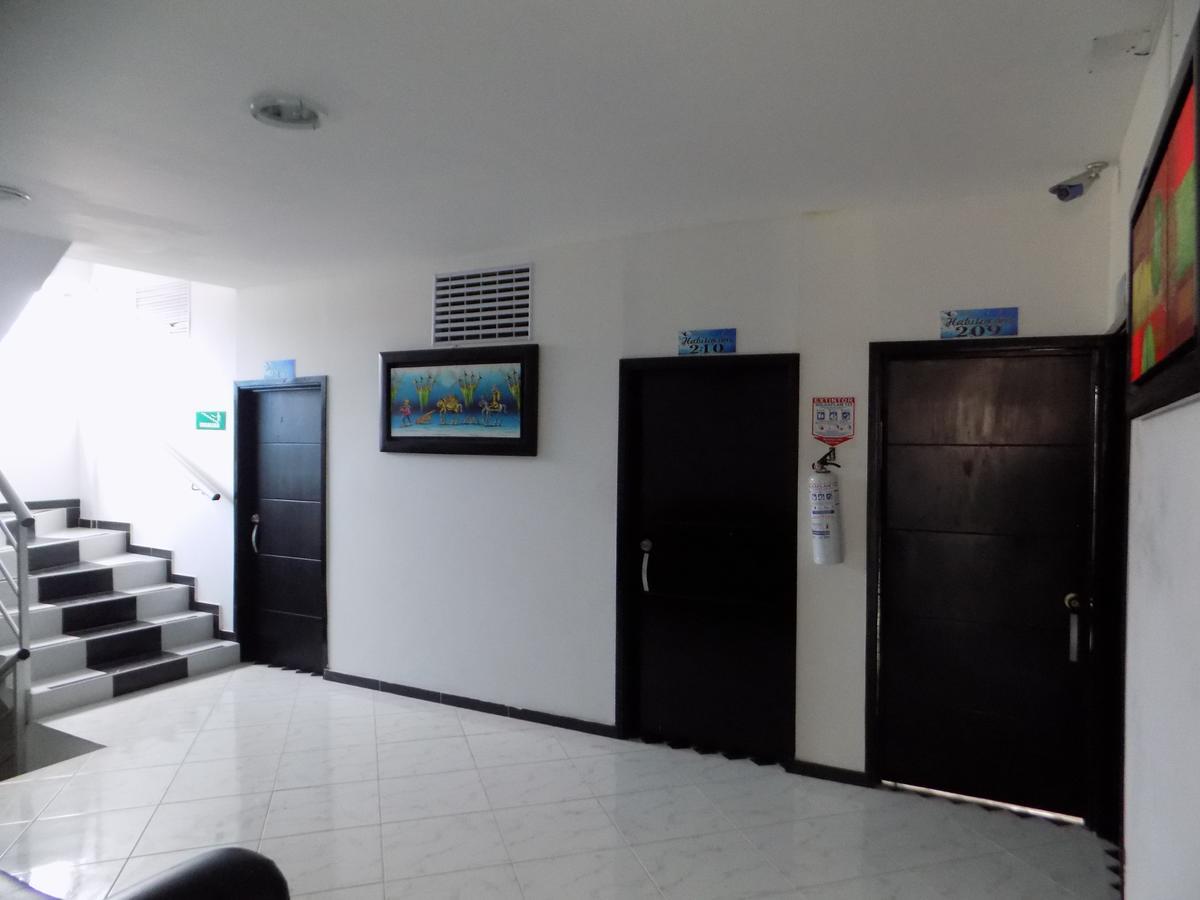 Hotel Luna Azul Florencia  Dış mekan fotoğraf